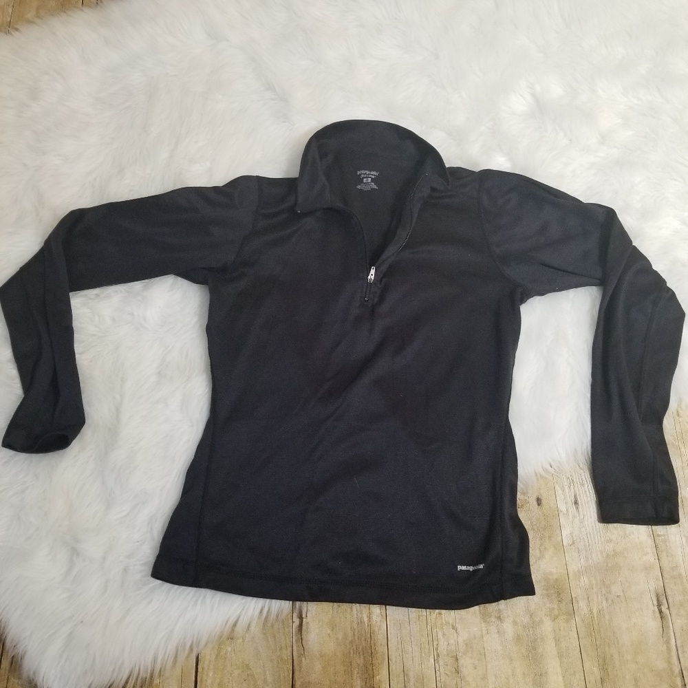 Patagonia capilene pull over 119